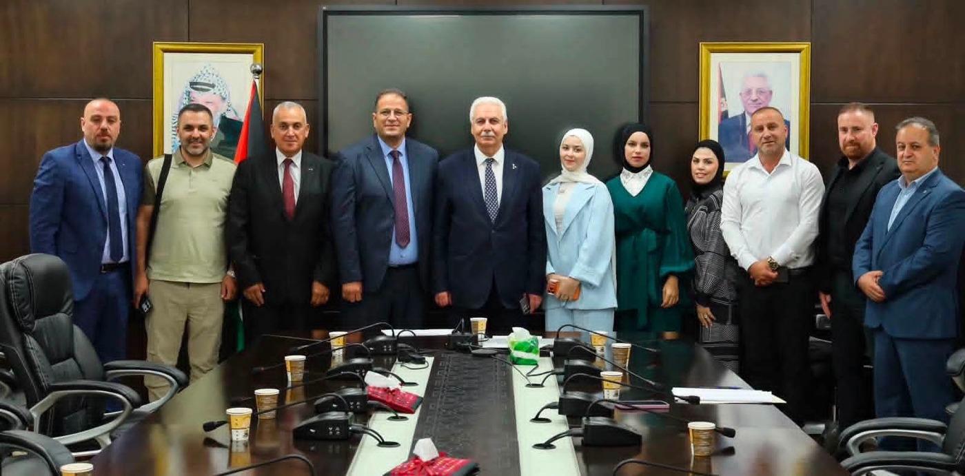 بلدية الظاهرية